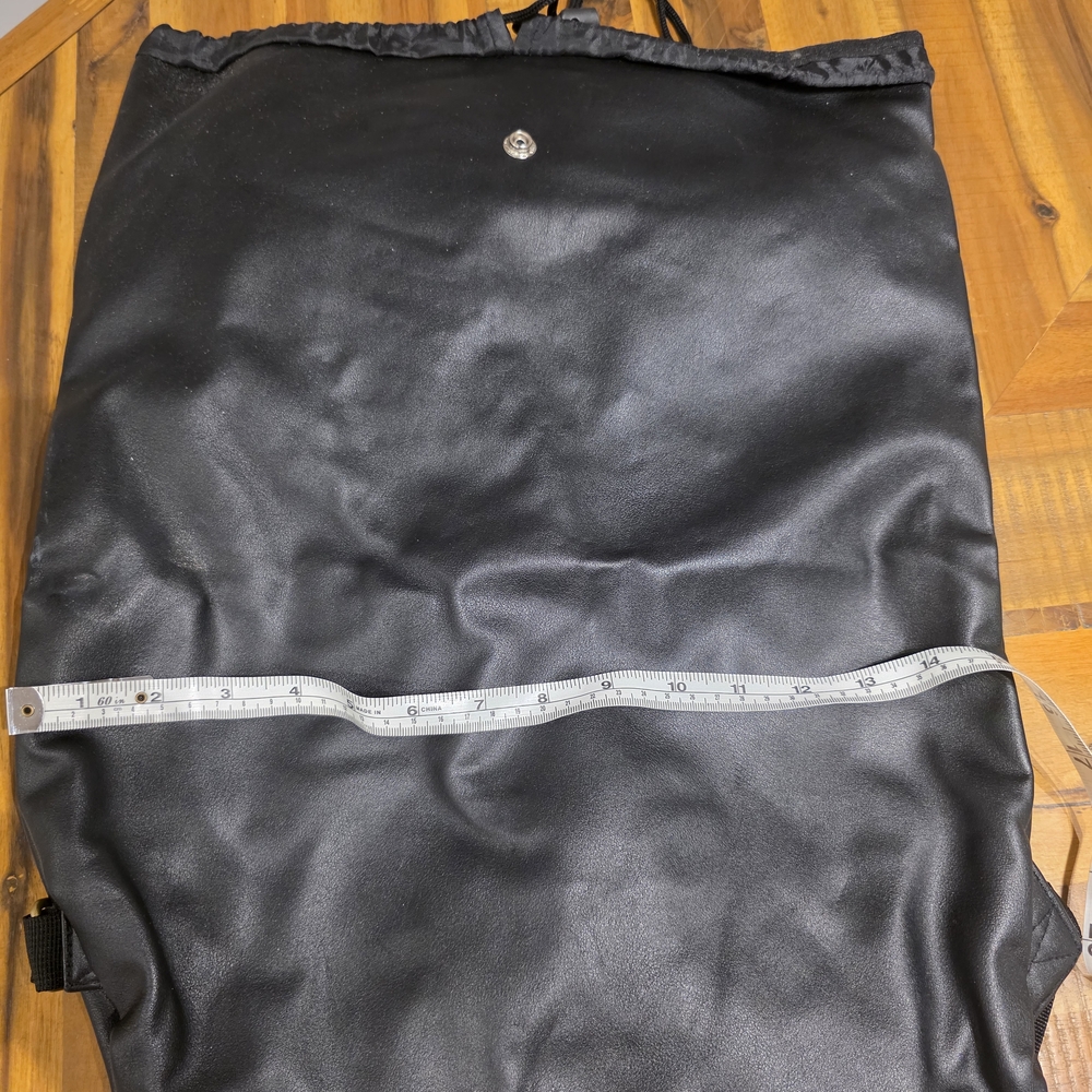 Black Leather Men's Backpack - Picture 5 of 6